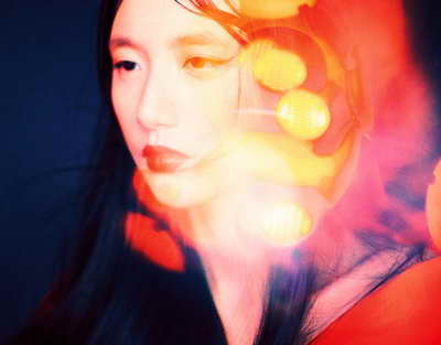 Migrant politsiyachini qamatdi