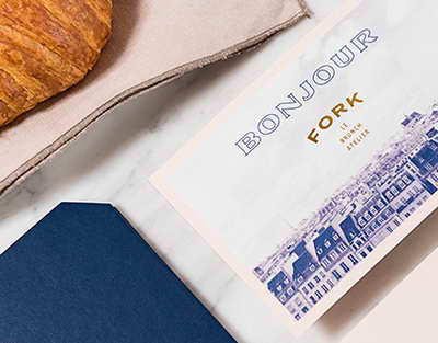 Түнде жанатын өсімдік